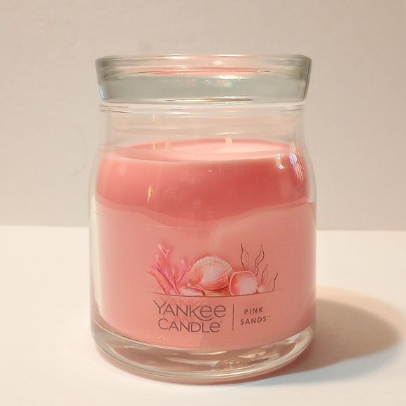 Yankee Candle Pink Sands 32 oz.